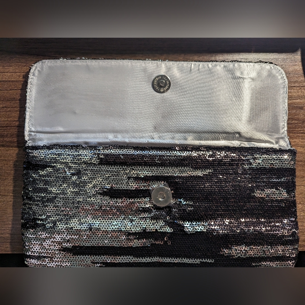 Mary Kay Cosmetics Evening purse